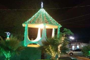 Prefeitura acende as luzes do Natal 